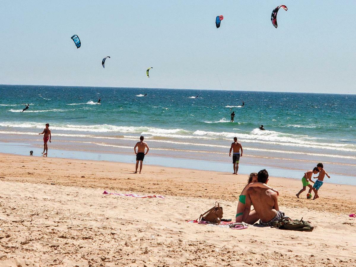 Besthomestay- Caparica Beach Lisbon Almada Exterior photo